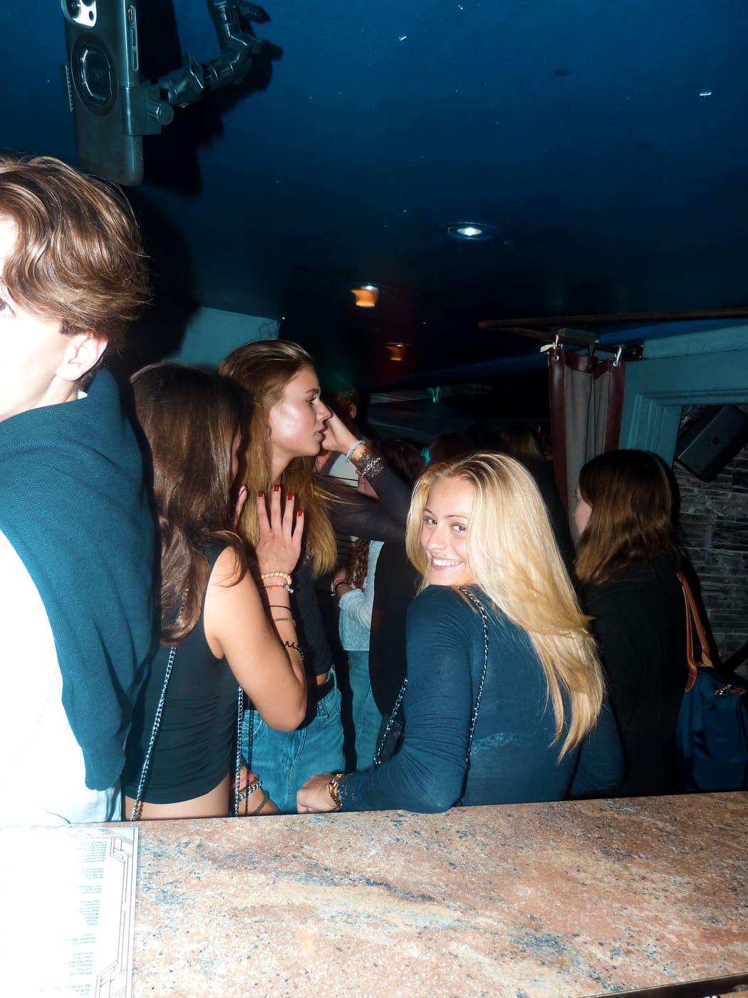 Cavaliers in Leo's Bar, Eindruck des Abends