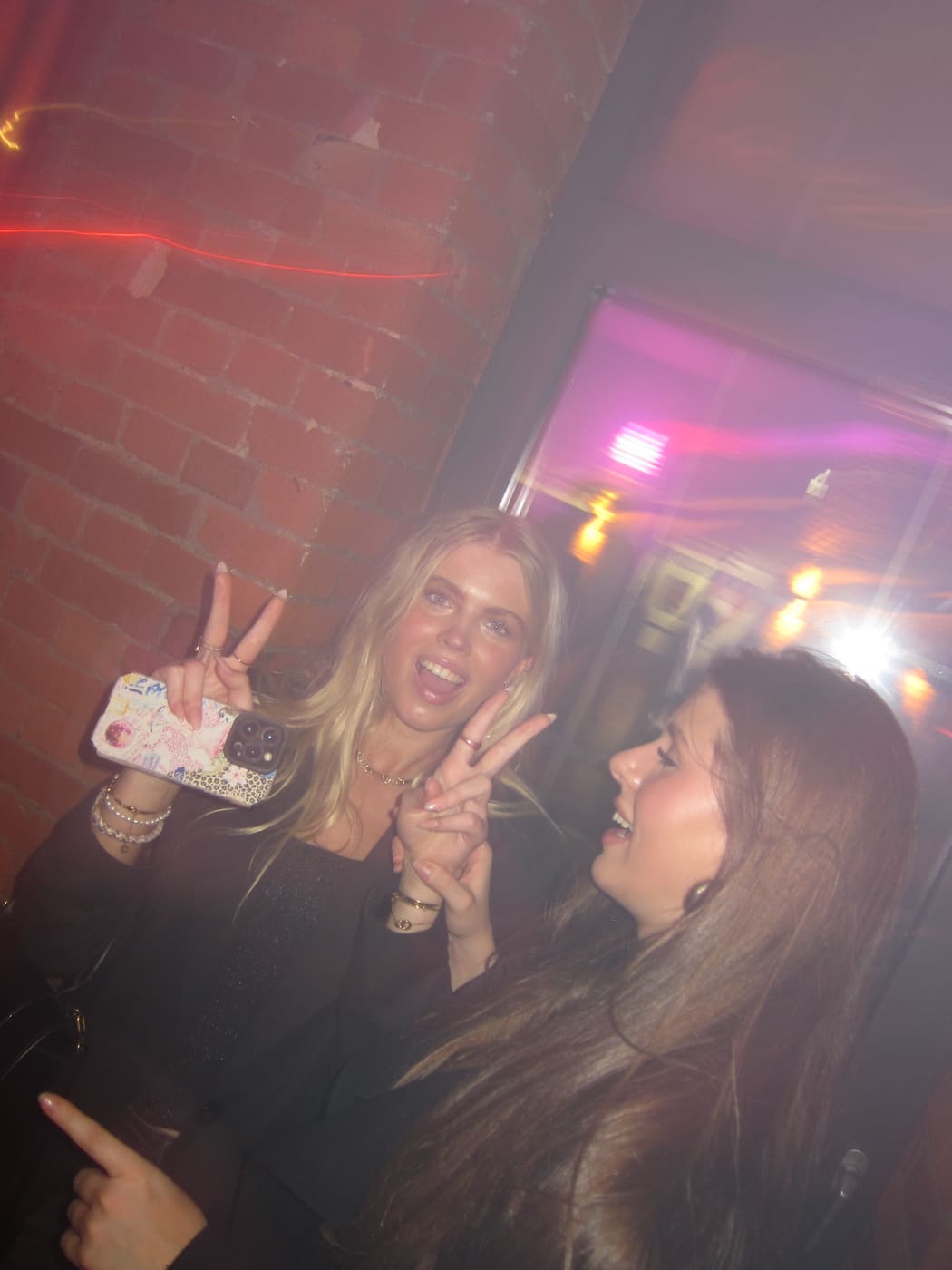Cavaliers im Vibes Café, Eindruck des Abends