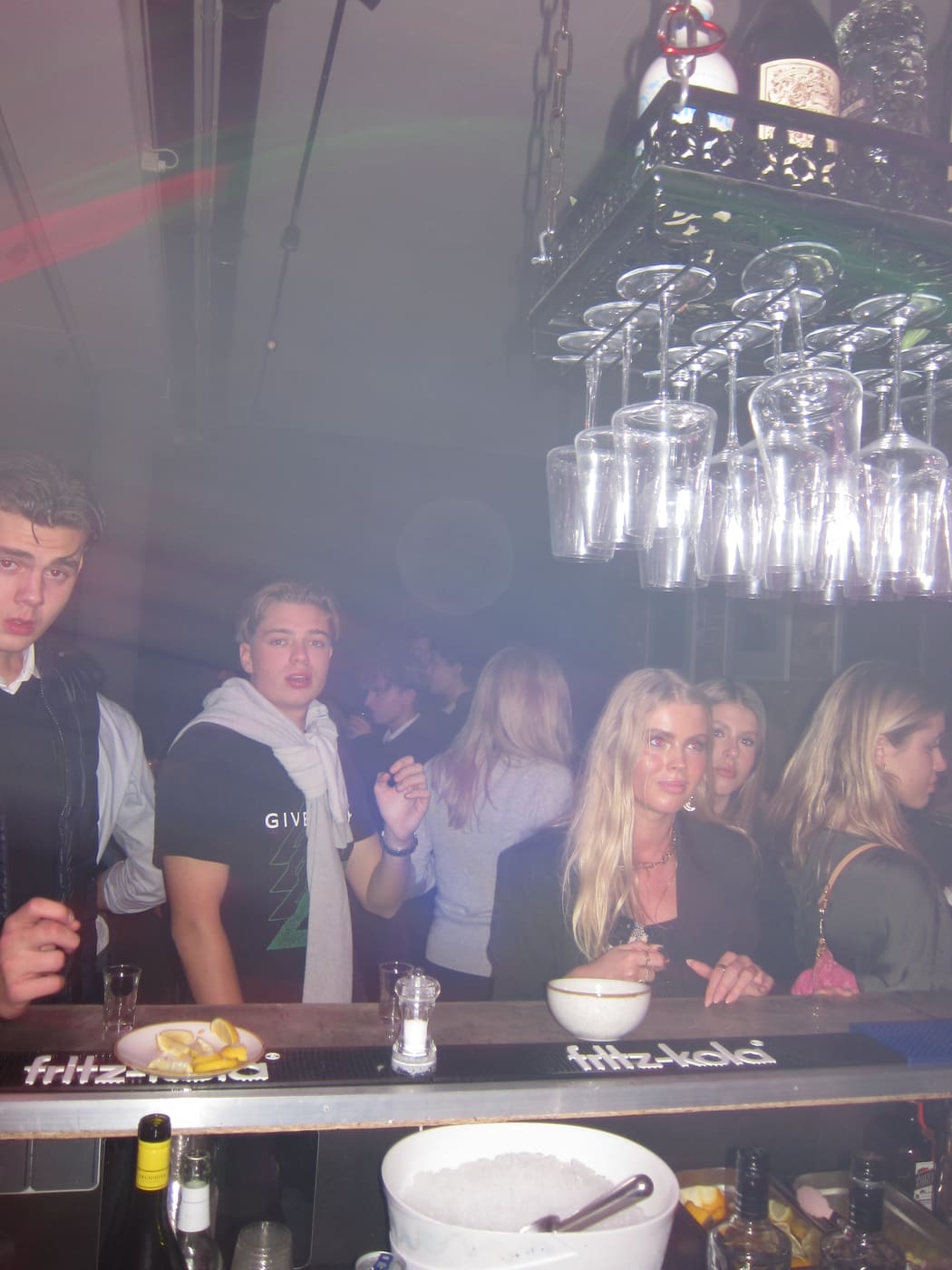 Cavaliers im Vibes Café, Eindruck des Abends